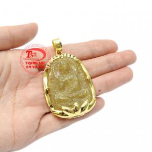 Sản phẩm bọc vàng đảm bảo độ bền đẹp, phù hợp với người mệnh kim và mệnh thổ.