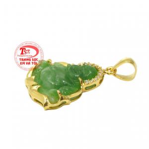 Chạm khắc tinh tế, tỉ mỉ mang đến sản phẩm ấn tượng.