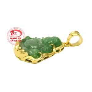 Thiết kế trang nhã, phù hợp để người dùng dễ dàng kết hợp cùng nhiều kiểu trang phục.