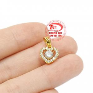 Mặt trái tim xinh xắn giao hàng nhanh trên toàn quốc.