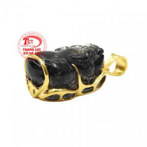 Sản phẩm sẽ là món quà mang ý nghĩa hợp phong thủy để dành tặng người thân, đối tác làm ăn hay đồng nghiệp.