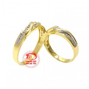 Hiểu được điều đó trang sức Em và Tôi mang đến cho khách hàng các mẫu nhẫn cưới bắt mắt và hợp với xu hướng hiện nay.