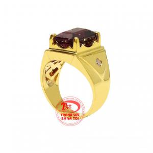 Trong phong thủy, đá Granat đại diện cho sức mạnh, dũng mãnh và niềm tin xua đuổi những điều xấu đến cho người dùng. 