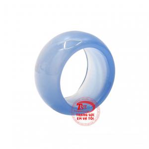 Nhẫn ngọc mã não bình an là biểu tượng của sức khỏe, mang lại sự sung túc và trường thọ.