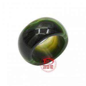 Từ xa xưa nhẫn ngọc đã là mẫu trang sức được ưa chuộng để thể hiện quyền lực và mang đến may mắn cho người đeo.