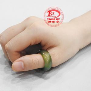 Nhẫn ngọc mã não phúc lộc giao hàng nhanh trên toàn quốc.