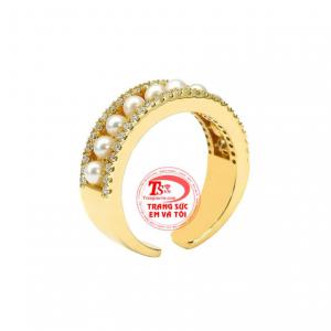 Nhẫn nữ ngọc trai cá tính với kiểu dáng ấn tượng, phong cách và hợp thời trang. 