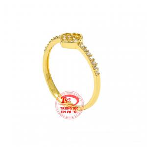 Ổ khóa tình yêu là biểu tượng của một tình yêu bền lâu, giúp lưu giữ dấu ấn hạnh phúc, lời ước hẹn bên nhau trọn đời.