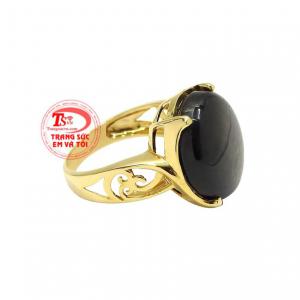 Thiết kế sang trọng giúp người đeo trở nên xinh đẹp và ấn tượng hơn.
