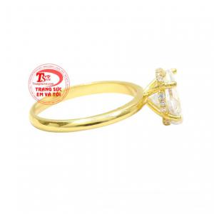 Nhẫn nữ vàng màu độc đáo bảo hành chu đáo.