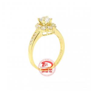 Nhẫn nữ vàng tây thời trang với thiết kế vô cùng bắt mắt và sáng bóng tạo nên một sản phẩm hợp với xu hướng.