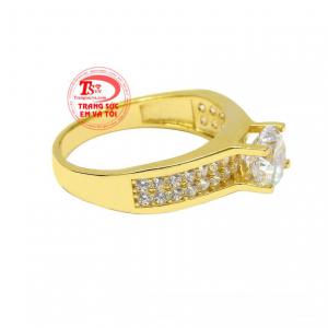 Hơn hết nhẫn nữ vàng là một trong những lựa chọn hàng đầu để giúp các nàng trông thu hút hơn. 