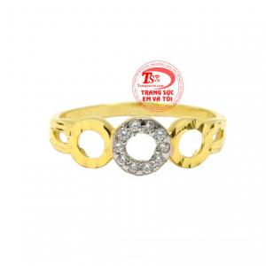 Nhẫn vàng nữ ấn tượng món quà yêu thương dành tặng người con gái của bạn vào những dịp đặc biệt.