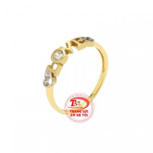 Nhẫn vàng nữ tình yêu với kiểu dáng nữ tính, hợp thời trang. 