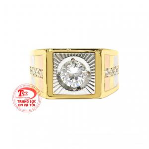 Với chiếc nhẫn này phái mạnh có thể thỏa sức phối cùng các bộ trang phục khác nhau dù là đi chơi hay đi làm.