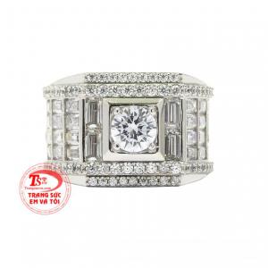 Vậy sao bạn không nhanh tay và chọn lựa cho mình một chiếc nhẫn phù hợp để thể hiện cá tính.