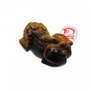 Tỳ hưu là linh vật hút tài lộc, đem đến sự giàu có và thịnh vượng cho gia chủ. 