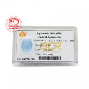 Viên aquamarin thiên nhiên là đá hộ mệnh cho người sinh tháng 3.
