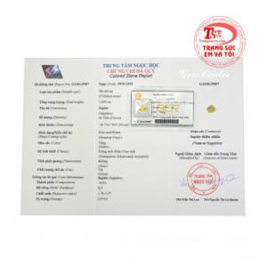 Viên sapphire vàng ép vỉ phát lộc có giấy kiểm định đá quý.