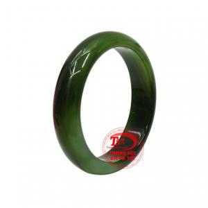 Người đeo đá này thường xuyên sẽ gặp thuận lợi trong kinh doanh, gặp nhiều may mắn và tài lộc.