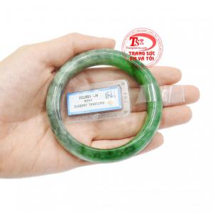 Vòng tay ngọc cẩm thạch phú quý có giấy kiểm định đá quý uy tín.