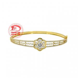 Vòng tay quý cô xinh đẹp được chế tác từ vàng tây 18k và những viên đá cz lấp lánh.