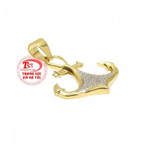  Với chất liệu vàng tây 10k sáng bóng kết hợp cùng đá cz càng làm tăng thêm điểm nhấn. 