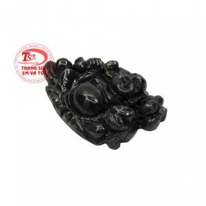 Đá saphir được nhiều người biết đến với những công dụng tuyệt vời về sức khỏe và phong thủy.