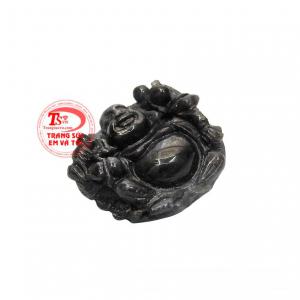 Do vậy, vị Phật này không chỉ được giới kinh doanh, buôn bán yêu thích, mà còn rất nhiều người lựa chọn để có thêm nhiều bình an trong cuộc sống.