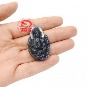 Phật Quan Âm saphir bình an sự lựa chọn hoàn hảo dành cho người mệnh Thủy và Mộc.
