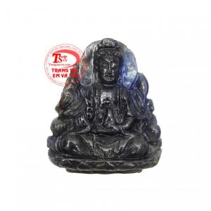 Phật Quan Âm saphir thiện lành chế tác tỉ mỉ, tinh tế mà lại sang trọng.