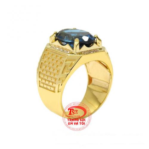 Nhẫn nam topaz ấn tượng
