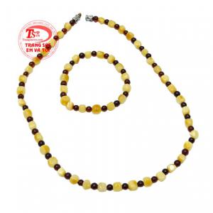 Do đó bộ sản phẩm này được rất nhiều các bậc phụ huynh tin dùng dành cho con yêu của mình.