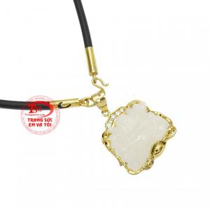 Bộ dây chuyền Phật Di Lặc sapphire chất lượng phù hợp làm quà tặng cho người thân và bạn bè.