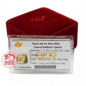 Viên thạch anh tóc vàng này được nhiều khách hàng yêu thích bởi màu vàng tượng trưng cho thịnh vượng, tài lộc, đem đến nhiều thành công cho người dùng. 