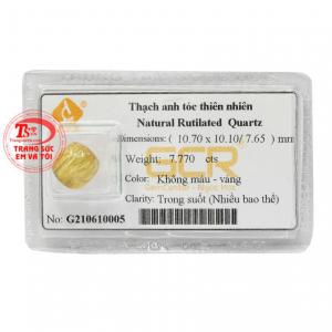 Đá thạch anh tóc cát tường được chế tác đầy tinh xảo đem lại may mắn và sức khỏe đến cho người đeo. 