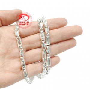Dây chuyền bạc thời trang nam giới giao hàng nhanh trên toàn quốc.