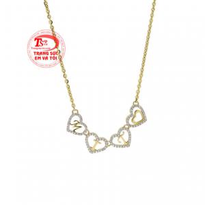 Dây chuyền chữ vàng tinh tế nữ tính nhận đặt chế tác theo yêu cầu của khách hàng.
