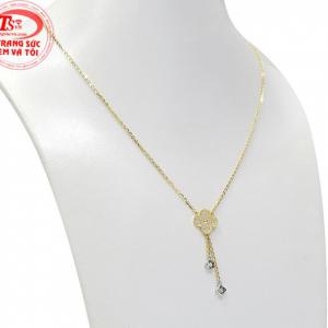 Chiếc dây chuyền này sẽ là sự lựa chọn hoàn hảo dành cho những cô nàng theo phong cách nhẹ nhàng, duyên dáng.