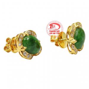 Ngọc cẩm thạch là viên đá chứa nhiều nguồn năng lượng tích cực, giúp điều hòa khí huyết, giảm căng thẳng, lo âu đem lại thuận lợi trong công việc.