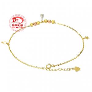 Chiếc lắc chân này giúp tôn lên vẻ thướt tha, mềm mại hơn cho đôi chân của các cô gái, tạo ấn tượng cho phái đẹp.