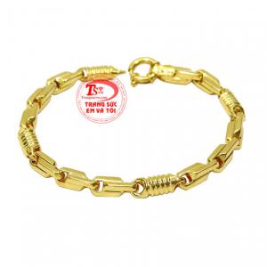 Lắc tay nam kiểu cách là sản phẩm hiện đang được phái mạnh đặc biệt ưa chuộng.