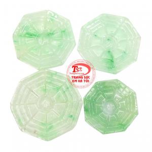Do đó mẫu mặt dây này vừa mang nét độc đáo, mới lạ vừa đem đến nhiều điềm lành đến cho gia chủ.