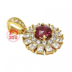 Mặt dây nữ ruby tài lộc thích hợp cho người mang mệnh Thổ và mệnh Hỏa.