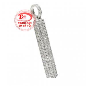 Kiểu dáng độc đáo, mới lạ mang đến nét cá tính và vô cùng thời thượng đến cho người đeo.