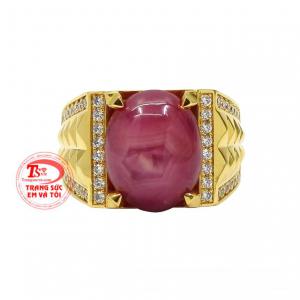 Nhẫn nam ruby sao độc đáo phù hợp với mệnh Hỏa và Thổ.
